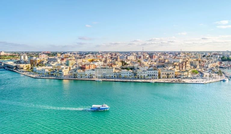 Il lungomare di Brindisi